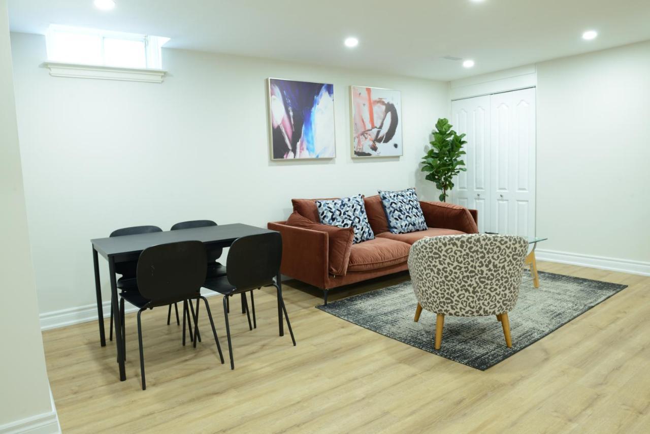 Spacious 2-Bed-Room Near Yonge & Major Mackenzie ريتشموند هيل المظهر الخارجي الصورة
