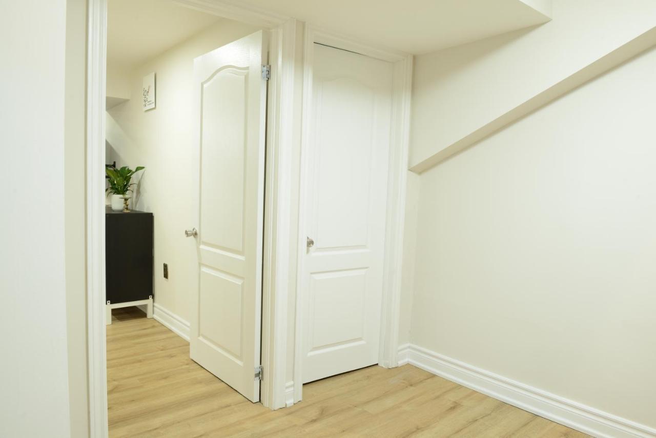 Spacious 2-Bed-Room Near Yonge & Major Mackenzie ريتشموند هيل المظهر الخارجي الصورة